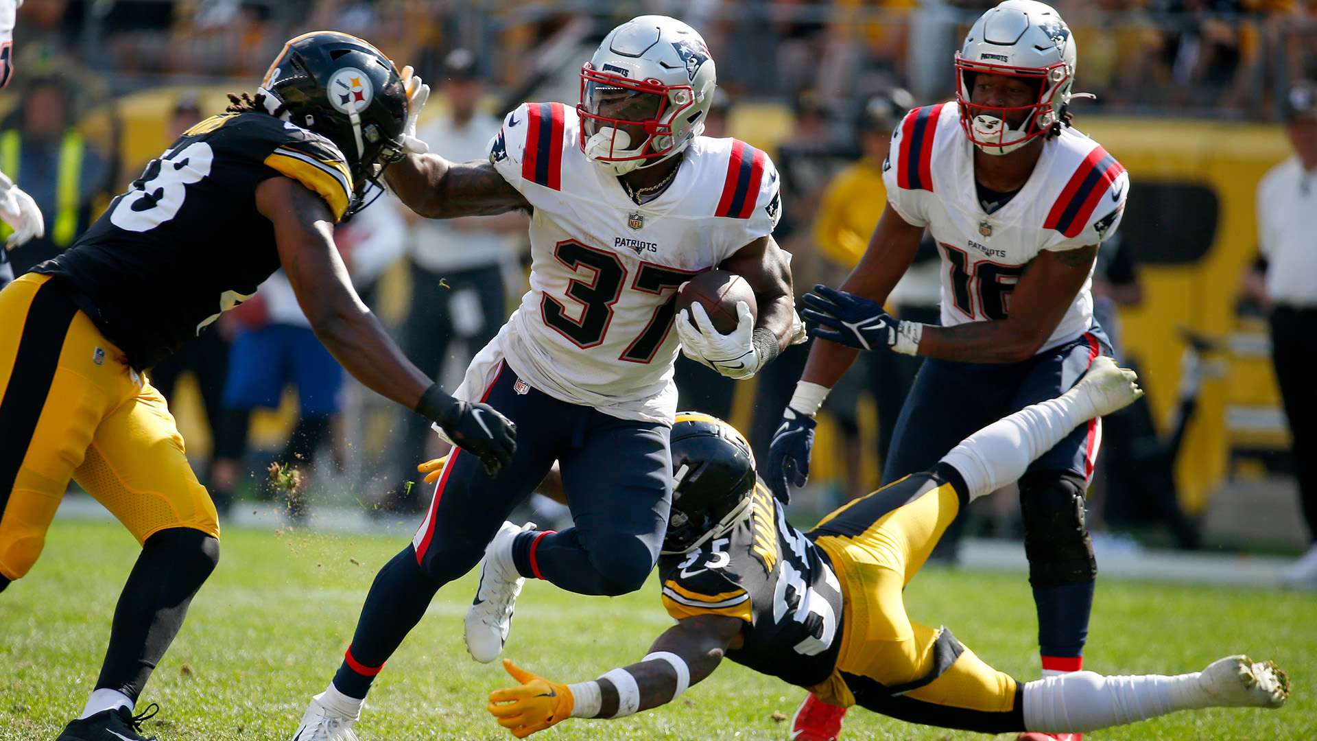 经过多个辉 经过多个辉