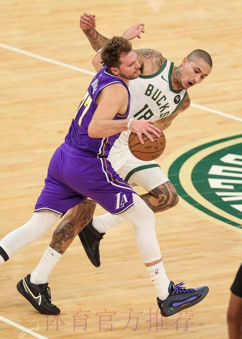 常规赛1月10日：雄鹿VS湖人 东契奇集锦